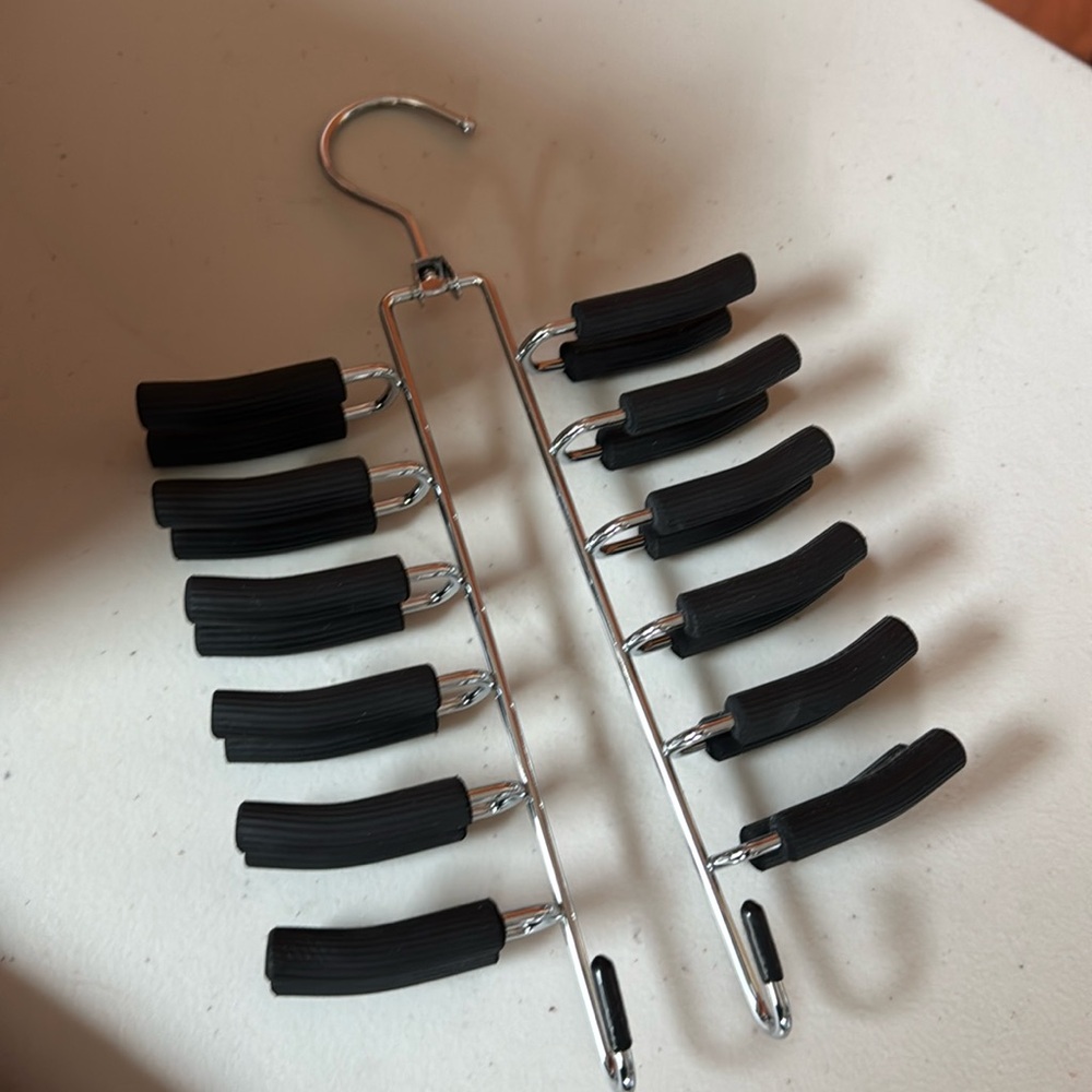 Tie/belt holder (metal) for closet organization